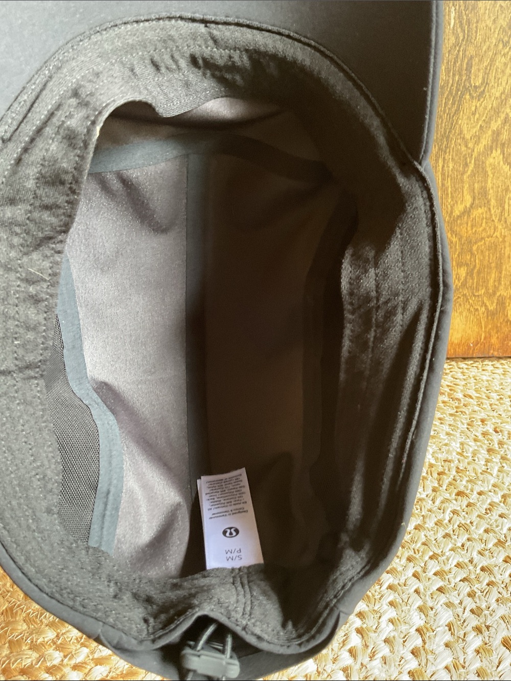 Lululemon Water Repellent Hat - Picture 9 of 10